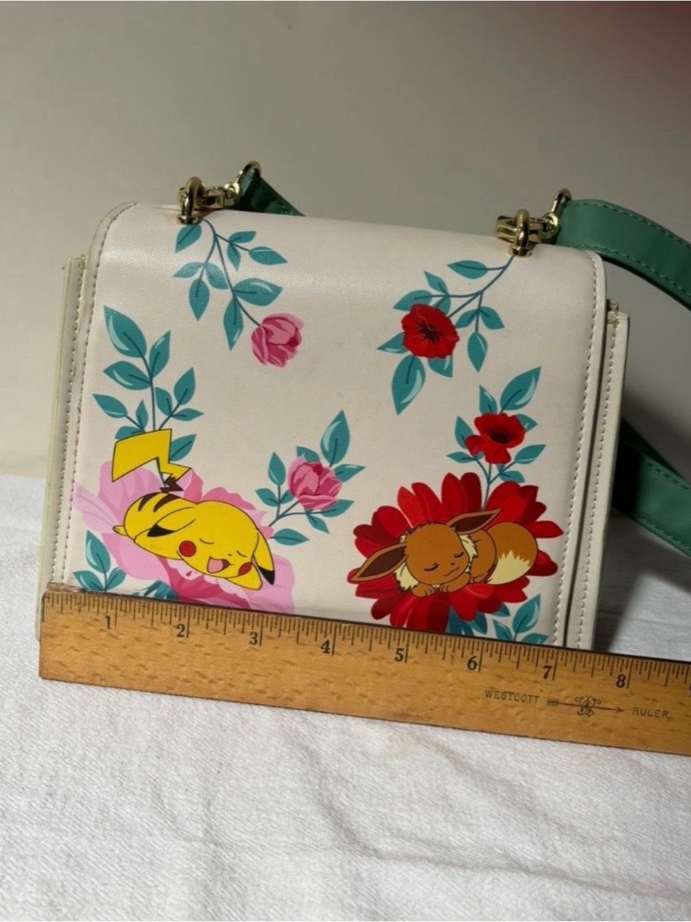 Pokémon Purse - Picture 4 of 5